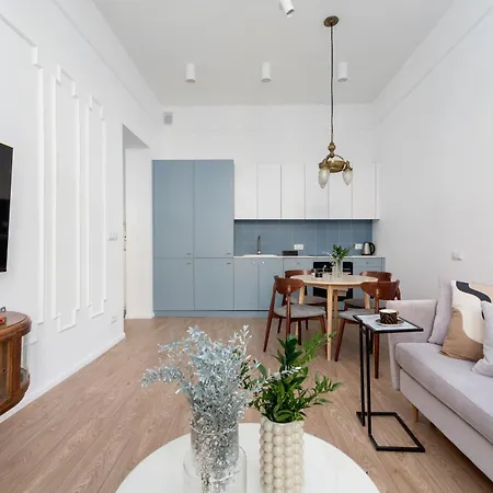 One Bedroom - Dietla 68 Street *